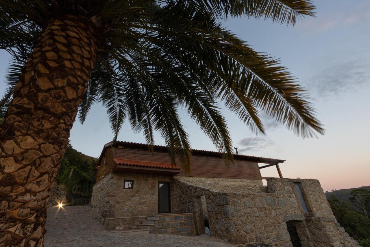 Abracos Dos Avos - Casas Do Monte Villa Vila Verde  Exterior photo