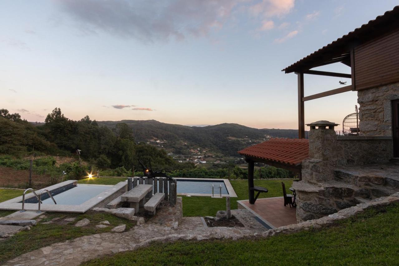 Abracos Dos Avos - Casas Do Monte Villa Vila Verde  Exterior photo